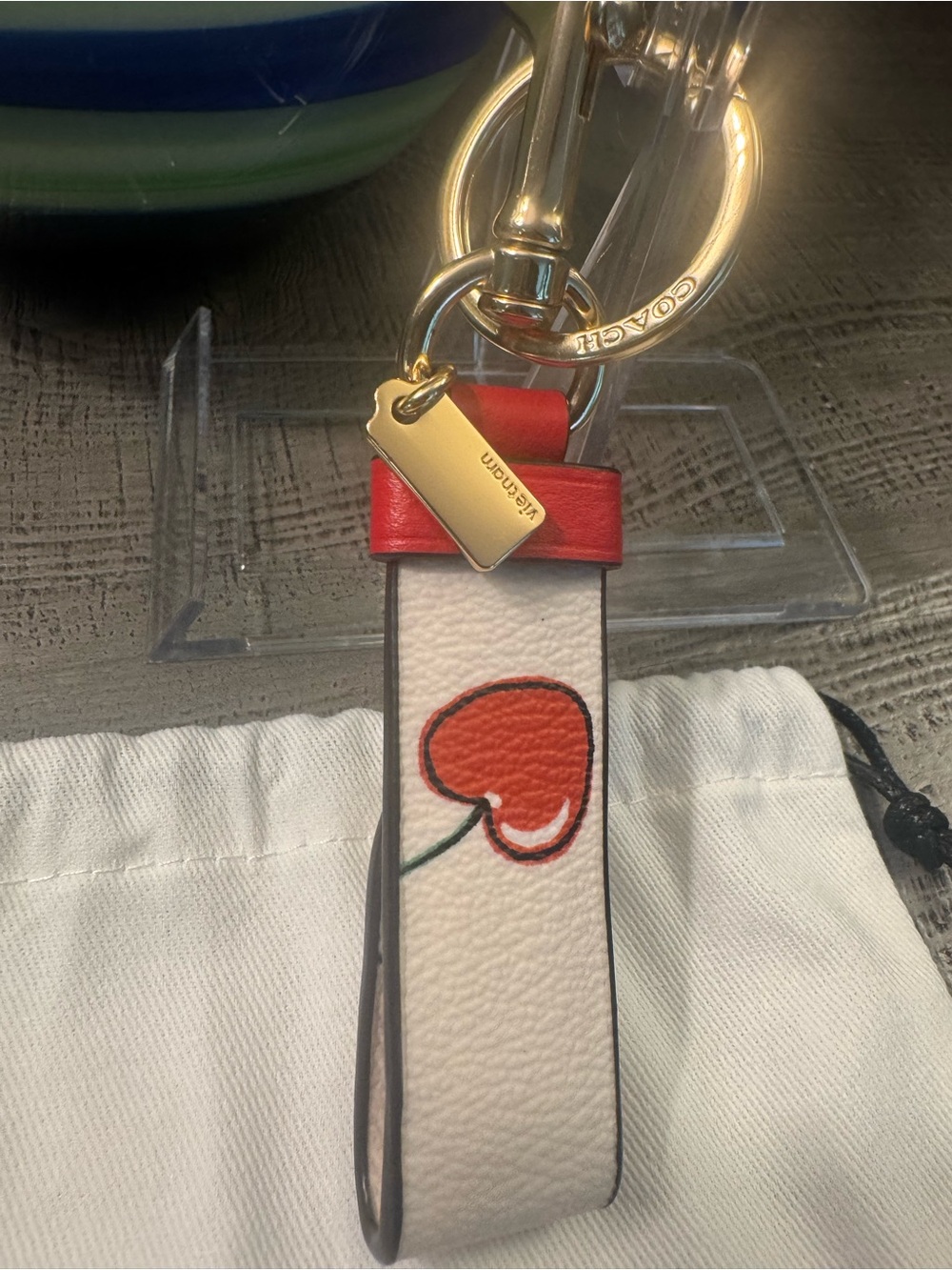 NWOT Cherry Print Leather Bag Charm Key Chain with Gold Hang Tag w/ Dusty 🍒 - Picture 3 of 5